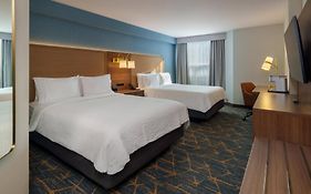 Holiday Inn Laval Montreal By Ihg